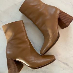 Steve Madden Mid Boot